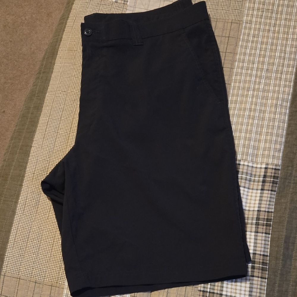 PGA Tour Men's Black Flat Front Shorts